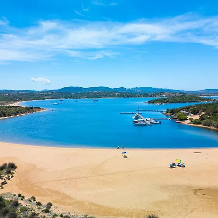 Hotiday Punta Sardegna Aparthotel 3*