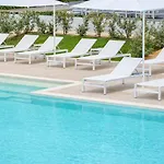Hotiday Punta Sardegna 3*